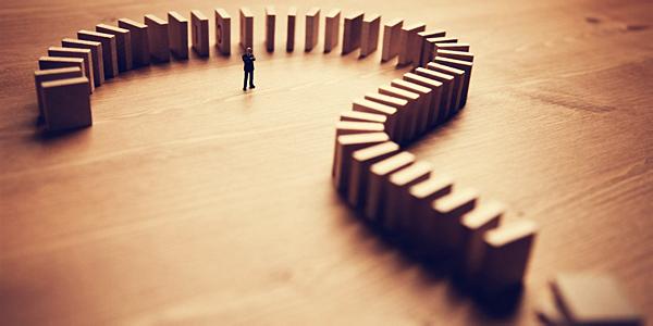 美联储沃勒称无需急于降息 将与特朗普会面探讨央行独立性